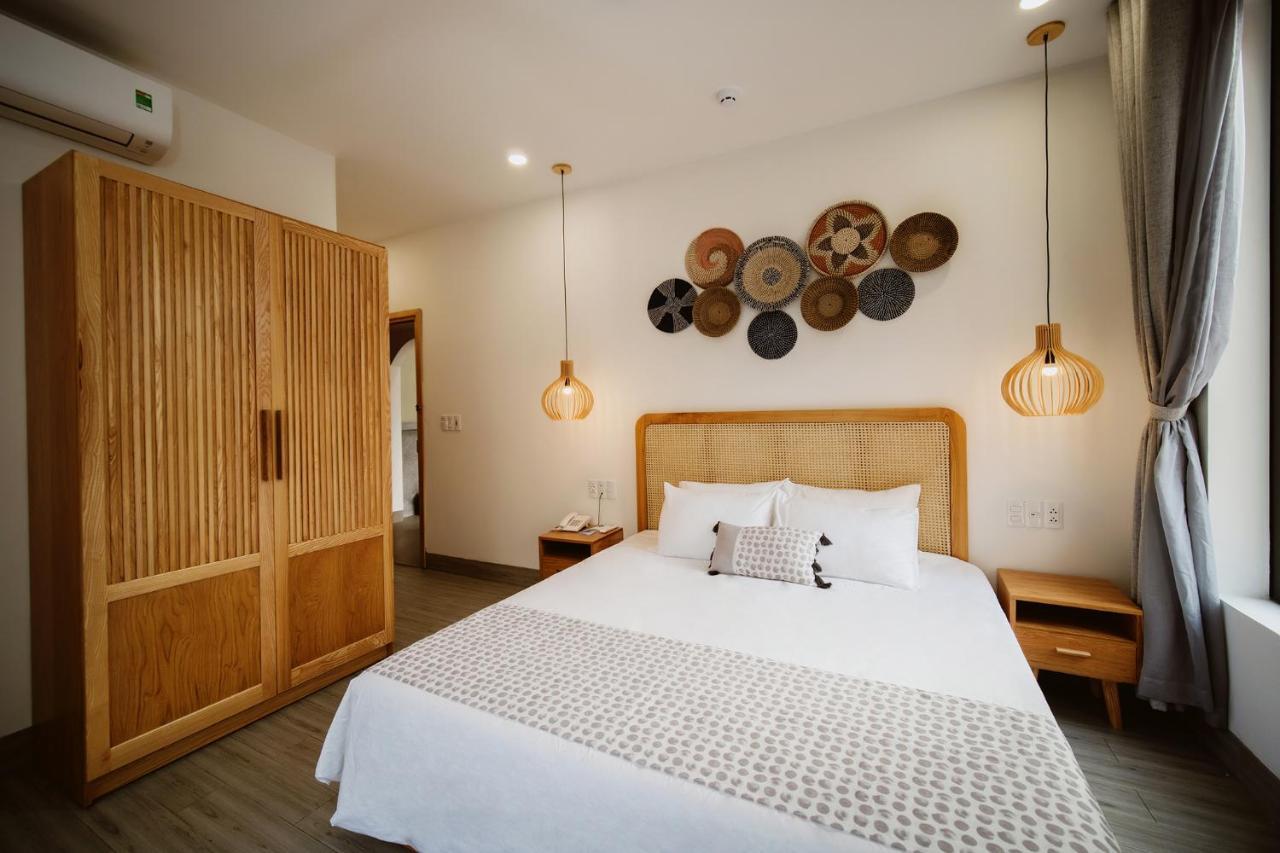 The Watermark Beachside Hotel Хойан Экстерьер фото